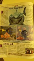 HAFTALIK ANTRAKT SİNEMA GAZETESİ -- 23 -- 29 OCAK 2009  -- HABABAM SINIFI MERHABA ; HALİT AKÇATEPE , HÜLYA KOÇYİĞİT , MEHMET ALİ ERBİL -- BELA İŞ BAŞINDA ; MARIN LAWRENCE , STEVE ZAHN -- TUBA ÜNSAL -- SİNEGÖZ , SADİ ÇİLİNGİE - HABABAM TABURU -- MACERAYA DEVAM ; BRENDAN FRASER , JENNA ELFMAN , STEVE MARTIN -- NEMO - KAYIP BALIK -- AŞK HER YERDE ; HUGH GRANT , EMMA THOMPSON , ALAN RİCKMAN , COLİN FİRTH , LAURA LİNNEY , MARTİNE MCCUTEHEON , LİAM NEESON , ROWAN ATKİNSON , KEİRA KNİGHTLEY -- JAMES CAMERON SU YÜZÜNE ÇIKIYOR -- WARNER DA BAĞIMSIZLAR KERVANINA KATILDI -- ÖLÜMCÜL DEVİR BİR JEAN - JACQUES BEINEIX FİLMİ -- VİZONTELE  TUUBA ; YILMAZ ERDOĞAN , DEMET AKBAĞ , ALTAN ERKEKLİ , TARIK AKAN , TUBA ÜNSAL , TOLGA ÇEVİK , İCLAL AYDIN , CEZMİ BASKIN -- GECENİN GALİBİ ; ' KARŞILAŞMA ' OYUNCULAR İSE ŞEVKET ÇORUH VE YELDA KAYMAKÇI REYNAUD -- GOTHİKA ; HALLE BERRY ..