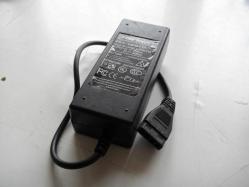 POWER SUPPLY  12V 2500MA 5V 2500 MA   ADAPTÖR SORUNSUZ ADAPTÖR   (ORH-DEMİR SEPET 1)