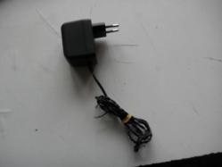 MOTOROLA 3.6V 600MA    ADAPTÖR SORUNSUZ ADAPTÖR   (ORH-DEMİR SEPET 1)