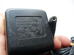 9.3V 210MA     ADAPTÖR SORUNSUZ ADAPTÖR   (ORH-DEMİR SEPET 1)