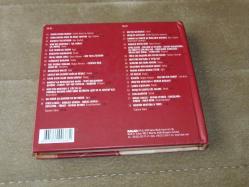 ÖZAY GÖNLÜM - ARŞİV KAYITLARI-KALAN MÜZİK-(2 CD'Lİ +KİTAPÇIKLI)- DÖNEM BASKISI MÜZİK CD SİDİR.