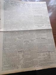 Vatan Gazetesi - 1 Temmuz 1949 - Yeni Seçim Kanunu Çalışmaları - Dost Bir Memlekete Selam Yazan Ahmet Emin Yalman Köşe Yazısı - Adli Teminat Esası Kabul Ediliyor - Büyük Türk Vatanseveri Prens Sabahattin Beyin Ölüm Yıldönümü - Pasolar Bugün Kalkıyor Milletvekilleri Yine Ücretsiz Dolaşacak - Cemil Barlas'ın Paris'te Beyanatı - Kanada Milli Bayramı Münasebetiyle 82 Yıllık Kanada Anayasası - Osmanoğulları Yazan Feridun Fazıl Tülbentçi Yazı Dizisi - Yeni Tekel Müdürü Hadi Hüsman Geldi - Amerika Otelleri Birliği Reisi Wallace Whittaker Geldi - Ankara İstanbul Boks Birincilikleri - Türkiye Tenis Birincilikleri - Nuh'un Gemisini Arayanlar Geldi - Heyetin Tesisi Birkaç Gün Evvel Amerika'da Kaybolan Kaşif Smith'dir - Komünist Çin Sahillerine Konulan Abluka - Bugünkü İsrail Yazan Sinan Korle Yazı Dizisi - Stok Kumaşları - Lanco Saatleri - Bulmaca - İstanbul Radyosu Programı - Suzan Yakar Rutkay Nasihat Destanı Plak