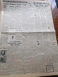 Vatan Gazetesi - 17 Temmuz 1949 - Mühim Bir Rapor Yazan Ahmet Emin Yalman Köşe Yazısı - Demokratlar Nihat Erim'e Cevap Veriyor - Kütahya Milletvekili Adnan Menderes Nihat Erim CHP İle Hükümetin Hareket Birliğini Temine Çalışıyor Dedi - Vatan Haini Molla Mustafa'nın Yardakçılığını Yapan Ajanlar İstanbul'da Ve Diyarbakır'da Faaliyette Bulunuyor - Katolik Ortodoks Kiliselerinin Komünizme Müşterek Cephesi - Tek Tip Ekmek Yarın Çıkıyor - Dışişleri Bakanı Necmettin Sadak'ın Marshall Planı Hakkında Beyanatı - Berlin Oteli Yazan Vicki Baum Yazı Dizisi - Geçmişte Bugün Tırnova'nın Zaptı Yazan Feridun Fazıl Tülbentçi Yazı Dizisi - Amerika'nın İstiklali Yazan Doktor Tarık Zafer Tunaya Köşe Yazısı - Edebiyat Fakültesi Yeni Bir Tarih Mecmuası Çıkaracak - Nehru'ya Suikast - Dünyaca Tanınmış Sofia Vembo'nun Konseri - Elektrik Asrının Mucizeleri - Amerika'dan Vatana Yazan Altemur Kılıç Yazı Dizisi - Eski Sovyet Albayı Tokayev'in İfşaatı - Türk Kriminoloji Enstitüsü