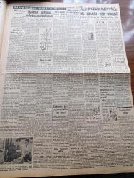 Vatan Gazetesi - 24 Temmuz 1949 - Dünya Ölçüsünde Bir Şehir Toplantısı Yazan Ahmet Emin Yalman Köşe Yazısı - İzmir'de Şiddetli Bir Zelzele Oldu - Karaburunda İki Kişi Öldü Ve 215 Ev Hasara Uğradı Çeşmede De 80 Ev Yıkıldı - Başbakan Şemsettin Günaltay İstanbul'a Geldi - Bugün Basın Bayramını Kutluyoruz - Nihat Erim'in Beyanatı Hararetli Münakaşalara Yol Açtı - Radyo ile Şehir Toplantıları İlk Toplantı Dün Yapıldı - Winston Churchill'in İşçi Kabinesine Hücumu - Berlin Oteli Yazan Vicki Baum Yazı Dizisi - Geçmişte Bugün İkinci Meşruiyetin Resmen İlanı Yazan Feridun Fazıl Tülbentçi Yazı Dizisi - Hatay'ın Kurtuluş Yıldönümü Kutlandı - Raman'da Petrol İstihsali Artıyor -  Cihan Tarihinin En Büyük Muharebelerinden Biri Ankara Savaşı Yazan Feridun Fazıl Tülbentçi - Amerika'dan Vatana Yazan Altemur Kılıç Yazı Dizisi - Tam 5 Sene Evvel Hitler'in Yanı Başında Patlayan Bomba Nakleden Mehmed Selim Tura Yazı Dizisi - Fenerbahçe Kalecilerinden Hüsnü Vefa'ya Girdi - Bugünkü Yüzme Müsabakaları - Singer