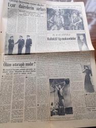Ulus Gazetesi - 4 Nisan 1950 - Cumhurbaşkanı İsmet İnönü Bugün Konya'da - Mersin'deki Gezileri Sırasında Cumhurbaşkanı İsmet İnönü Halkın Coşkun Sevgi Gösterileriyle Karşılandı - Recep Peker Dün Büyük Bir Törenle Toprağa Verildi - Şehit Veterinerleri Anma Töreni - Ankara'da CHP Safları Sıklaşıyor - Orta Şarkta Komünist Nüfuzu Yazan Hüseyin Cahit Yalçın Köşe Yazısı - Gene O Cinayet Yazan Peyami Safa Köşe Yazısı - Kalaba İhtiyar Heyeti Beraat Etti - Beyaz Ekmek Bugün Çıkıyor - Karşıyaka'da Ziraat Bankası Bürosu - Uçan Gölgeler Yazan Server Bedi Yazı Dizisi - İnönü Ansiklopedisisin Esasları Yazan Agah Sırrı Levend - Carmen Operasında Başrolü Oynamak İçin Şehrimize Gelen Sanatkar Kitsa Domassioti Bu Akşam Radyoda Konser Verecek - Stalin Kalbinden Hastaymış - Hulusi Selek İzmir Belediye Başkanı Oldu - Uçan Dairelerin Sırları - Lüt Yolunda Yazan Kerim Ömer Çağlar Yazı Dizisi - Yankee Paşa Yazan Edison Marshall Yazı Dizisi - Haftanın Filmleri - Ferguson Ziraat Traktörleri - Çocuk Fotoğrafları