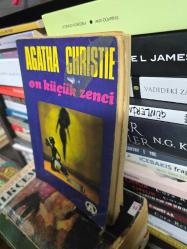On ( 10 ) Küçük Zenci
