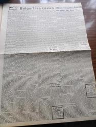 Vatan Gazetesi - 17 Ekim 1950 - Bizim İçin Meydan Açıktır Yazan Ahmet Emin Yalman Köşe Yazısı - Kızıl Bulgar Hükümetinin Her İsnadına Deliller Ve Vesikalarla Mukabele Ediliyor - Türk Askeri Birliği - Teknik Üniversite Merasimle Açıldı - İlk Dersi Profesör Salih Murat Uzdilek Verdi - Milli Tıp Kongresi İlk Toplantıda Gerek Mevzuu Ele Alındı - İstanbul Seçimi Demokrat Parti Adayları Kazandılar - Batı Avrupa'nın Harp Kudreti - Geçmişte Bugün Kosova Sahrasında Üç Gün Yazan Feridun Fazıl Tülbentçi Yazı Dizisi - Bir Zabıta Vakasının İçyüzü Yazan J.J. Gauthier Yazı Dizisi - Birleşik Amerika'nın İktisadi Kudreti Yazan Melih Günel - Resimlerle Hadiseler - İsrail'de Fevkalade Hal - Resimlerle Hadiseler - Çörçil Anlatıyor Yazan Winston Churchill Yazı Dizisi - Kanuni Sultan Süleyman Yazan Feridun Fazıl Tülbentçi Yazı Dizisi - Vefa Bozası Çıktı - İstanbul Ankara Radyosu Programı - Dodge Kamyon -  Femina Kadın Şapka ve Terzi Evi