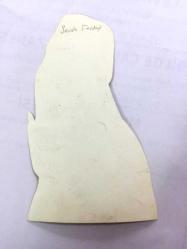 YEŞİLÇAM'IN YILDIZI SEVDA FERDAĞ'IN ORİJİNAL FOTOĞRAFI - 16 x 9 cm EBADINDA - SİYAH & BEYAZ - SEVDA FERDAĞ BAŞINDAKİ BEYAZ ŞAPKASIYLA ŞAŞKIN GÖZLERLE BAKARKEN ÇEKİLMİŞ BİR FOTOĞRAF - 1960'LARDAN 1 FOTOĞRAF