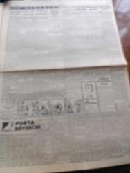 Cumhuriyet Gazetesi - 15 Mayıs 1950 - Alnımızın Akı İle Yazan Abidin Daver Köşe Yazısı - Seçim Tam Bir Sükun İçinde Geçti İştirak Nisbeti Bütün Tahminleri Aştı - Seçime İştirak Nisbeti Yüzde Sekseni Geçiyor - Rum Patriği Athenagoras Reyini Kullanırken - Vali Ve Belediye Reisi Fahrettin Kerim Gökay Hücrede Fotoğraf - İllerden Gelen İlk Neticeler - Yurtta Dün Baskısız Bir Seçim Yapıldı - Seçimler Ve Yabancı Çevreler - Tayyare Şehitleri İçin Fatih Tayyare Abidesi Önünde Tören Yapılacak - Milletlerarası Futbol Karşılaşmaları - Posta Güvercini Yazan Kerime Nadir Yazı Dizisi - Birleşmiş Milletler Genel Sekreteri Trygve Lie'nin Moskova'ya Götürdüğü Projeler - Beşiktaş Takımı Amerika'ya Hareket Etti - Seçim Gününe Ait Memleket İntibaları - Reyler Veren Nineler Dedeler ve Aliller -  Üç Silahşörler Yazan Alexandre Dumas Çizgi Roman - İstanbul Ankara Radyosu Programı - Albayrak Pirinç Ve Hububat Unları - Orion Radyoları - Hoover Elektrikli Çamaşır Makineleri - Touring Bisiklet