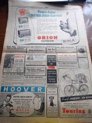 Cumhuriyet Gazetesi - 15 Mayıs 1950 - Alnımızın Akı İle Yazan Abidin Daver Köşe Yazısı - Seçim Tam Bir Sükun İçinde Geçti İştirak Nisbeti Bütün Tahminleri Aştı - Seçime İştirak Nisbeti Yüzde Sekseni Geçiyor - Rum Patriği Athenagoras Reyini Kullanırken - Vali Ve Belediye Reisi Fahrettin Kerim Gökay Hücrede Fotoğraf - İllerden Gelen İlk Neticeler - Yurtta Dün Baskısız Bir Seçim Yapıldı - Seçimler Ve Yabancı Çevreler - Tayyare Şehitleri İçin Fatih Tayyare Abidesi Önünde Tören Yapılacak - Milletlerarası Futbol Karşılaşmaları - Posta Güvercini Yazan Kerime Nadir Yazı Dizisi - Birleşmiş Milletler Genel Sekreteri Trygve Lie'nin Moskova'ya Götürdüğü Projeler - Beşiktaş Takımı Amerika'ya Hareket Etti - Seçim Gününe Ait Memleket İntibaları - Reyler Veren Nineler Dedeler ve Aliller -  Üç Silahşörler Yazan Alexandre Dumas Çizgi Roman - İstanbul Ankara Radyosu Programı - Albayrak Pirinç Ve Hububat Unları - Orion Radyoları - Hoover Elektrikli Çamaşır Makineleri - Touring Bisiklet