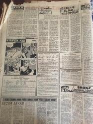 YENİ SABAH GAZETESİ 14 NİSAN 1964 YIL :26 SAYI :9012---Rumlar şimdi de susturucu takılmış silah kullanıyor --1 Şebeke 1,5 milyon lira dolandırmış --Fısıltı da ki yazı Meclise aksettirildi --Bir çocuğu ezen üç fil öldürülecek ---Yakalanan kaatil suçu etmedi ---Altınları vermemek için icra memurunu  ısırdı --Papandreu  Grivas la görüştü ---Parti Kontenjanı :Siyavuşgil ----Kraliçe olmak  yıldız olmaktan  kolaymış --Tayfun Pakistan da büyük hasar yaptı --Safiye Filiz :Her şey sanat içindir diyor --Köy Yolu İçin Konser Verecek --Özarı Başantrenörlük Vazifesinden İstifa Etti --Türkiye Basketbol Birinciliği Başlıyor --Fenerbahçe Futbolculara Bugün 500 Lira Prim Var --Beşiktaş -Yolspor yarın karşılaşıyor ---Usuuğlu : Şampiyonluk ümidimiz kaybolmadı --Galatasaray Divanı  dört  ihraç kararını  dün kaldırdı --Almanya da ki işçi kadınlarımız  üzgün--Gençlik ,Yunanlılar  ile alışverişini  kesilmesini istiyor --Pirgos ta Türklere saldıran Rumlara Birleşmiş Milletler  askerleri seyirci kaldı --