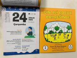 24 Aralık 2025 hediyelik orijinal Fazilet Çocuk takvim yaprağı (Cin Ali kitabı hediyeli:)