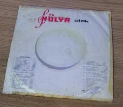 BEDİA AKARTÜRK-SADECE KAPAK