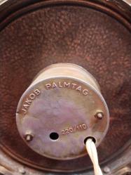 MASA SAATİ ''JAKOB PALMTAG'' ELEKTRİKLİ ÇALIŞAN MASA SAATİ 1950 Lİ YILLAR TAMAMEN BAKIR 166