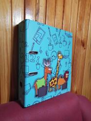 Büyük Mavi Dosya Klasörü Karikatürlü