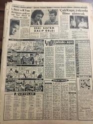 YENİ SABAH GAZETESİ 29 OCAK 1964 YIL :26 SAYI :8938--Konferans dan çekildik --Yeni Zirai Vergiler 1963 Senesine de Tatbik Edilecek --Grivas ile Makarios hemfikir --Aydemir ve arkadaşlarının ölüm cezası tasdik edildi --Yunan ordusu hazır ol emri aldı ---Danimarka da bulunan Aydın şilepinde isyan çıktı --Denktaş Ada da coğrafi ayırma lüzum var dedi ---Plan da Plan : Siyavuşgil --Amerika Yardım Teşkilatı ( AID ) 33 Lokomotifin Kredi Süresini Uzattı ---L.Sayar ve M.Tema Avrupa ya gidiyor --Çalıkuşu yakında filme alınacak --Kış Olimpiyadı Bugün Başlıyor ---Arıcan MTK yı elemek güç dedi ---Ozarı nın ümidi yedek oyuncular --Usuuğlu ,B.Spor u hafif bir rakip kabul ediyor ---Galatasaray ,Yunanlı Bir Futbolcu Denedi ---Adana da Bir Spor  Kitaplığı Açıldı --Talat ve Uğur  iki güne kadar askere gidiyor ---Diyarbakır da çekilen TV filmi hadise yarattı --