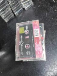 BİR DUYGUDUR KİBARİYE KASET SIFIR AMBALAJINDA