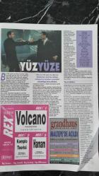 HAFTALIK ANTRAKT SİNEMA GAZETESİ -- 21 -- 27 KASIM 1997 -- EN İYİ ARKADAŞIM EVLENİOR ; JULIA ROBERTS , DERMOT MULRONEY , CARMERON DİAZ , RUBERT EVERETT , PHİLİP BOSCO , EMMET WALSH -- ANACONDA ; SOLUĞUNUZ KESİLECEK , JENNIFER LOPEZ , ICE CUBE , JON VOIGHT , ERIC STOLIZ , JONATHAN HYDE -- JEANNE TRİPPLEHORN -- JENERİK ; BİR DOSTA MEKTUP -- DANNY DE VİTO -- STEVE MARTİN -- MORGAN FREEMAN -- WOLFGANG PETERSEN -- YEŞİLÇAM SEZONA HIZLI BAŞLADI ; MUSTAFA ALTIOKLAR - İSTANBUL KANATLARIMIN ALTINDA -- EŞKİYA ; ŞENER ŞEN , UĞUR YÜCEL  -- YÜZYÜZE ; JOHN TRAVOLTA , NİCOLAS CAGE , JOAN ALLEN , GİNA GARSHON , ALESSANDRO NİVOLA , NİCK CASSAVETES , DOMİNİQUE SWAAAİN ,-- BALIKLAR VE RÜYALAR ; DAVİD ARQUETTE , BRAD HURT , CATHY MORİARTY , KATHRYN ERBE , PATRİCK MCGAW , J.E. FREEMAN -- BİR ZAMANLAR AMERİKA ; ROBERT DE NİRO , JAMES WOODS , ELİZABETH MCGOVERN , TREAT WİLLAMS , TUESDAY WELD , BURT YOUNG , DANNY AİELLO , WİLLİAM FORSYTH -- UFUK FACİASI ; UÇSUZ BUCAKSIZ BİR BOŞLUK ..