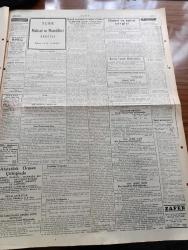 Zafer Gazetesi - 15 Haziran 1953 - Rus Notası İyi Niyeti İspat Eder Mi Yazan Mümtaz Faik Fenik Köşe Yazısı - Fenerbahçe Ankaragücü Maçı 3 3 Maçtan Bir Kare - Madenciliğimizde Çok Büyük Bir Hamle Yapılıyor - Mareşal Tito'nun Son Sovyet Teşebbüsüne Dair Nutku Rusya Üçlü Paktı Asla Sarsamaz - Ritzin Raporuna Göre Yine Naboland Suçlu - Şeker Bayramı - Kore'de Kızıllar Stratejik Noktalara Saldırıyor - Beşiktaş Danimarka'nın Tanınmış Takımı Jutlako'yu  Yendi - Benzeyenler Yazan Necdet Asi Yazı işleri - Şehir Tiyatrosu Hafta İçinde Gidiyor - Mısır Başvekili General Necip - Mısırın Yeni Hükümet Şekli - Hong Kong İncisi Anlatan Harry Feller Yazı Dizisi - Milyoner Erkek Nasıl Avlanır Marilyn Monroe'nun Formülü - Amerika Röportajları Yazan Fatin Fuad Yazı Dizisi - Paris'te Yaz Modaları - Kraliçe İkinci Elizabeth Bir Geçit Resminde - Fenerbahçe Takımı Bitkin Durumdadır - At Yarışları Bugünkü Koşular