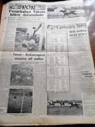 Zafer Gazetesi - 15 Haziran 1953 - Rus Notası İyi Niyeti İspat Eder Mi Yazan Mümtaz Faik Fenik Köşe Yazısı - Fenerbahçe Ankaragücü Maçı 3 3 Maçtan Bir Kare - Madenciliğimizde Çok Büyük Bir Hamle Yapılıyor - Mareşal Tito'nun Son Sovyet Teşebbüsüne Dair Nutku Rusya Üçlü Paktı Asla Sarsamaz - Ritzin Raporuna Göre Yine Naboland Suçlu - Şeker Bayramı - Kore'de Kızıllar Stratejik Noktalara Saldırıyor - Beşiktaş Danimarka'nın Tanınmış Takımı Jutlako'yu  Yendi - Benzeyenler Yazan Necdet Asi Yazı işleri - Şehir Tiyatrosu Hafta İçinde Gidiyor - Mısır Başvekili General Necip - Mısırın Yeni Hükümet Şekli - Hong Kong İncisi Anlatan Harry Feller Yazı Dizisi - Milyoner Erkek Nasıl Avlanır Marilyn Monroe'nun Formülü - Amerika Röportajları Yazan Fatin Fuad Yazı Dizisi - Paris'te Yaz Modaları - Kraliçe İkinci Elizabeth Bir Geçit Resminde - Fenerbahçe Takımı Bitkin Durumdadır - At Yarışları Bugünkü Koşular