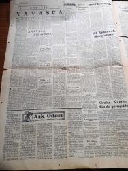 Ulus Gazetesi - 7 Nisan 1953 - Anlaşmazlık Hakkında Yazan Hüseyin Cahit Yalçın Köşe Yazısı - Dumlupınar Denizaltısını Batıran İsveç Gemisinin Kaptanı Tevkif Edildi - Dumlupınar Şehitleri İçin Bugün Denizde Tören Yapılacak - Batan Dumlupınar Denizaltısının Yeri Tespit Edilemedi - Denizaltıların Kurtarılması Usulleri - Sporcularımızın Büyük Başarısı İspanya'yı Genç Takım 3 2 Yendi - Anayasa Etrafında Yazan Nihat Erim - Tevfik İleri İle Samed Ağaoğlu İstifa Ettiler - 44 Numaralı Kooperatif - Yavaşça Yazan Ataç - Aşk Odası Yazan Pierre Decourcelte Yazı Dizisi - Yeni 500 Ve 1000 Liralıklar Tedavüle Çıkarılıyor - İstişari Enerji Kongresi Açıldı - Kızılay Şubesi Yararına Konser - Kumar Okulu - Bulmaca - Raks Yıldızı Babus Esenpark Aile Gazinosunda - Naci Tektel Jübilesi 9 Nisan Perşembe Büyük Sinemada - Son Ses Müsabakasında Birinciliği Kazanan Hamiyet Yüceses - Sana Kahvaltılık Margarin - Park Ve Sus Sinemalarında İki Açık Göz Boksör Filmi - Yeni Ve Ankara Sinemalarında Çardaş Filmi