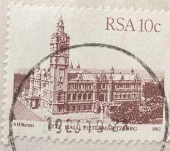 Güney Afrika Pulu - South Africa  Stamp - Mektup Zarfından Kesilmiş  / Postadan Geçmiş Pul Filateli - 23 EKİM 1983 Damgalı - Pietermaritzburg Belediye Binası Temalı Pul , 1982, 10 PARA - YABANCI PULLAR-NOSTALJİK DOĞUM GÜNÜ HEDİYESİ