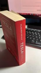 TESLA MASKELERLE ÇEVRİLİ BİR HAYAT - YILIN EN İYİ ROMANI ÖDÜLÜ - VLADIMIR PISTALO - ZEPLİN YAYINLARI BİRİNCİ BASIM 2017