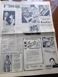 Yeni Sabah Gazetesi - 4 Mayıs 1954 - Demokratların Zaferi Yazı Yeni Sabah Gazetesi - Demokrat Parti 491 Halk Partisi 28 Cumhuriyetçi Millet Partisi De 5 Mebusluk Kazandılar - 10. Devre Millet Meclisi 14 Mayıs'ta Toplanacak - Mecidiyeköy İle Yenikapı Arasında Metro Tesisleri İçin İlk Sondaj Yapıldı - Basketbol Maçları - Ramazan Sohbetleri - Demokrat Parti Ve CHP İl Başkanlarının Demeci - Sevil Gülü Yazan Earl Lordrey Yazı Dizisi - Kırık Kalp Hazırlayan Stan Drake Çizgi Roman - Yersiz Kuruntu Ve Üzüntüye Çare Yazan A.J. Cronin - Hacivat İle Karagöz - Amerikan Dışişleri Bakanı John Foster Dulles'ın İstifa Edeceği Haberi Yalanlandı - Pulitzer Mükafatı - Hollywood'un Pin Müsabakaları Ve Fotoğraf Matineleri - Hz. Hasan Ve Hüseyin Yazan Kadircan Kaflı - Büyükşehir Asker Gruenther Yazan Muammer Kaylan - Lale Oraloğlu Puro Tuvalet Sabunu Kullanıyorum Diyor - Güller Açınca Çizgi Roman - Gripin - Vel Çit Yağlı Krem Saç Boyası - Mobilgas