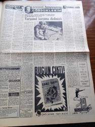 Yeni Sabah Gazetesi - 15 Mayıs 1954 - Celal Bayar Tekrar Reisicumhurluğa Seçildi - Adnan Menderes Kabinesi Anayasa Gereğince İstifa Etti - Refik Koraltan Meclis Reisi Seçildi - Rusya Amerika'dan Aldığı Gemileri İstanbul'da İade Ediyor - Yunanistan Kıbrıs'ta Vazgeçmiyor - Dünya Serbest Güreş Şampiyonası - Dün Yapılan Türkiye Daktilografi Şampiyonasında Birinciliği Kazanan Ece Özbayrak - Sevil Gülü Yazan Earl Lordrey Yazı Dizisi - Defineciler Siyavuşgil - Şehir Tiyatrosunda İhtilaf Çıktı - Irza Tecavüzün Cezası İdam - İngiltere'nin Mısır'da Siyaseti Değişmeyecek - Hacivat Ve Karagöz Fotoğraf - Abrakadabra Sihirbazların Sırlarını Anlatıyor - En Güzel Poz Müsabakası - Rusya'dan Kaçan Pilot Mehmet Altunbay Anlatıyor Cehennemde Gördüklerim Yazı Dizisi - Esrarengiz Suçlu Yazan A. Wade Yazı Dizisi -  Galatasaray Adalet Maçı - Futbol Federasyonu Başkanlığına Ulvi Yenal Getirildi - Güller Açınca Çizgi Roman- Komünist Çin'de Açlık Başgösterdi