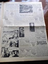 Yeni Sabah Gazetesi - 15 Mayıs 1954 - Celal Bayar Tekrar Reisicumhurluğa Seçildi - Adnan Menderes Kabinesi Anayasa Gereğince İstifa Etti - Refik Koraltan Meclis Reisi Seçildi - Rusya Amerika'dan Aldığı Gemileri İstanbul'da İade Ediyor - Yunanistan Kıbrıs'ta Vazgeçmiyor - Dünya Serbest Güreş Şampiyonası - Dün Yapılan Türkiye Daktilografi Şampiyonasında Birinciliği Kazanan Ece Özbayrak - Sevil Gülü Yazan Earl Lordrey Yazı Dizisi - Defineciler Siyavuşgil - Şehir Tiyatrosunda İhtilaf Çıktı - Irza Tecavüzün Cezası İdam - İngiltere'nin Mısır'da Siyaseti Değişmeyecek - Hacivat Ve Karagöz Fotoğraf - Abrakadabra Sihirbazların Sırlarını Anlatıyor - En Güzel Poz Müsabakası - Rusya'dan Kaçan Pilot Mehmet Altunbay Anlatıyor Cehennemde Gördüklerim Yazı Dizisi - Esrarengiz Suçlu Yazan A. Wade Yazı Dizisi -  Galatasaray Adalet Maçı - Futbol Federasyonu Başkanlığına Ulvi Yenal Getirildi - Güller Açınca Çizgi Roman- Komünist Çin'de Açlık Başgösterdi
