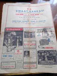 Zafer Gazetesi - 30 Aralık 1954 - Mısır'da Zirai Reform Yazan Mümtaz Faik Fenik Köşe Yazısı - Başvekil Adnan Menderes Türk Arap Dostluğunu Daha Da Kuvvetlendirmiştir - Başvekil Adnan Menderes'in İstanbul'da Tetkikleri - Ürdün Sefiri Ekselans Abdülmecid'in Beyanatı - Mahsul Devresi İçin Tedbirler Alınıyor - Fransız Hükümeti Bugün Güven Oyu İsteyecek - Troçki'nin Katili Jacques Mornand Yakında Serbest Bırakılacaktır - Ayın Ondördü Yazan Refik Halid Karay Yazı Dizisi - Kanserin İlacı Yazan Orhan Seyfi Orhon Köşe Yazısı - Silvana Panpanini Çevirmiş Olduğu Filmlerin Birinde Cüretkar Bir Sahne Fotoğraf - Şerefli İhanet Yazanlar F. Owen H. Franke - Efsanevi Bir Servetin Sahibi S. Onasis - Beşiktaş Ankara'ya Geliyor - Kayak Hakem Öğrenen Kursu Haftaya Açılıyor - Basketbol Teşvik Turnuvası Notları - Ankara İstanbul İzmir Radyosu Programı - Nigar Uluerer Gümüş Palas Aile Salonunda