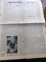 Yeni Ulus Gazetesi - 2 Şubat 1954 - İki Propaganda Yazan Hüseyin Cahit Yalçın Köşe Yazısı - Almanya'ya Dair Sovyet Teklifleri - Viet Minh Kuvvetleri İlerliyor - Amerikan Uçakları Bir Mig Düşürdü - CHP Genel Sekreteri Kasım Gülek Kilis'ten Adana'ya Gitti  - Petrolde Devlet Hissesi Yazan Nihat Erim Köşe Yazısı - Şu Döviz Kılığında Yazan Vedat Dicleli - Londra'da Bir Cami - Eskimolar Yazan Hans Reusch Yazı Dizisi - Kar Senfonisi Yazan Selahattin Batu Köşe Yazısı - Petrolde Devlet Hissesi - Bir Dil Nasıl Öç Alır Yazan Bülent Ecevit Köşe Yazısı - Sonya Işık Kraliçesi Seçildi - Çerkes Ethem - Pasifik Kahramanları Anlatan Ronald Mckie Yazı Dizisi - Ankara İstanbul Radyosu Programı - Cemiyet Hayatı - Hayatta Muvaffak Olmanın Sırları - Lig Maçlarının İkinci Devresinin Akıbeti Yarın Belli Olacak - Ruslar İsveç Güreşçilerini 27 5 Mağlup Etti - Sabite Tur Gülerman Büyük Sinemada