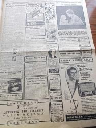 Cumhuriyet Gazetesi - 22 Mart 1954 - Almanlarla Görüşmelere Dair Yayınlanan Tebliğ - Migros Teşkilatı Hazırlıkları - Başbakan Adnan Menderes'in Amerikan Gazetecilerin Demeci - Avrupa'da Ordusu Ve Amerika - Bir Endonezya Heyeti Dün Ankara'ya Geldi - Tito Nisan'da Geliyor - Türk Pakistan Paktına Karşı Komünistler Faaliyete Geçti - Millet Partisinden Niçin Çekildim Yazan Hikmet Bayur Yazı Dizisi - Abide Yerine Heykel Yazan Bedri Rahmi Eyüboğlu Köşe Yazısı - İnce Memed Yazan Yaşar Kemal Yazı Dizisi -  Sigortada Altın Madeni Bulundu - Burhan Felek Köşe Yazısı - Sovyetler ve Asya'daki Müslüman Cumhuriyetler - Dün Yapılan Futbol Karşılaşmaları - Fenerbahçe Takımı Türkiye Kros Şampiyonluğunu Kazandı - Sarayların Aşk İlahesi Desiree Yazan Annemarie Selinko Yazı Dizisi - Büyük Adli Hatalar Kasım Sokağı Cinayeti Çeviren Mazhar Kunt Yazı Dizisi - Resimli Romanımız Meş'un Pırlanta Yazan George Simenon - Arı Bisküvileri - Zeki Müren Diyor Ki Bataryalı Siemens Radyoların Şahıdır