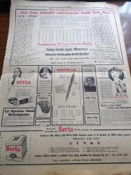 Cumhuriyet Gazetesi - 22 Mart 1954 - Almanlarla Görüşmelere Dair Yayınlanan Tebliğ - Migros Teşkilatı Hazırlıkları - Başbakan Adnan Menderes'in Amerikan Gazetecilerin Demeci - Avrupa'da Ordusu Ve Amerika - Bir Endonezya Heyeti Dün Ankara'ya Geldi - Tito Nisan'da Geliyor - Türk Pakistan Paktına Karşı Komünistler Faaliyete Geçti - Millet Partisinden Niçin Çekildim Yazan Hikmet Bayur Yazı Dizisi - Abide Yerine Heykel Yazan Bedri Rahmi Eyüboğlu Köşe Yazısı - İnce Memed Yazan Yaşar Kemal Yazı Dizisi -  Sigortada Altın Madeni Bulundu - Burhan Felek Köşe Yazısı - Sovyetler ve Asya'daki Müslüman Cumhuriyetler - Dün Yapılan Futbol Karşılaşmaları - Fenerbahçe Takımı Türkiye Kros Şampiyonluğunu Kazandı - Sarayların Aşk İlahesi Desiree Yazan Annemarie Selinko Yazı Dizisi - Büyük Adli Hatalar Kasım Sokağı Cinayeti Çeviren Mazhar Kunt Yazı Dizisi - Resimli Romanımız Meş'un Pırlanta Yazan George Simenon - Arı Bisküvileri - Zeki Müren Diyor Ki Bataryalı Siemens Radyoların Şahıdır