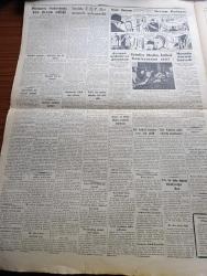Cumhuriyet Gazetesi - 31 Mart 1954 - Şahsiyet Aranıyor Yazan Doğan Nadi Köşe Yazısı - Cumhuriyet Seçim Ekibi Yarından İtibaren Faaliyete Geçiyor Fotoğraf - CHP'nin Merkez Adayları Dün Belli Oldu - Sigara Ve İçkiye Düşkün Kadınlar Çoğalıyor - Kar Hadlerinin Kararnamesi İptal Edildi - İstanbul Üniversitesi Münazara Turnuvasına Dün Devam Edildi - İtalyan Sinema Yıldızları Yvonne Sanson Elenaore Ruffo Ve Lia Di Leo Basın Toplantısı İçin Yarın Geliyorlar - İnce Memed Yazan Yaşar Kemal Yazı Dizisi - Migros'un Kurulmasıyla İle İlgili Son Toplantı Bugün - Notre Dame'da Başıboş Düşünceler Yazan Ahmet Hamdi Tanpınar Köşe Yazısı - İran Petrolleri Yakında İşletmeye Açılıyor -  Efes'e 300 Fransız Hacısı Geliyor - Brezilya'nın Desportes Takımı Bu Akşam Geliyor - Borsa - Golf Atletizmden Daha Zormuş - Sarayların Aşk İlahesi Desiree Yazan Annemarie Selinko Yazı Dizisi - Büyük Adli Hatalar Taassubun Zaferi Çeviren Mazhar Kunt - Meraklı Resimler - Profesör Nimbüs'ün Maceraları - Melek Sineması