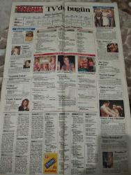 SABAH MELODİ GAZETESİ VE SABAH TELERAMA GAZETESİ KADINLARA ÖZEL - 19 Temmuz 1996 -Karikatürler-Walt Disney/Boncuk-Mort Walker-Dick Browne/Bizim Aile-Tom Armstrong/Marvin-Graham Allen-John Dodd/Kral Kedi-Süleyman Turan/Dön Artık-Astroloji-Bülent Kısa-Klinik-Meltem Pusat-Telerama Programı-Sabah Filmleri-Öğlen Filmleri-Akşam Filmleri-Erdoğan Sevgin-Cenk koray-suna yıldızoğlu-brezilya-fransa-abd-laf lafı açıyor-cem uzel-mahsun kırmızıgül-haluk levent-seda sayan-kemer-türk yunan-kolombiyalı-miss Globe international-saklambaç-belek-Şerif gören-kadir inanır-hülya avşar-ölüler ölmez-kaplan tuzağı-1 Yıldız doğuyor-polis akademisi-kadar çıkmazı-yücel uçanoğlu-ceylan-aslıhan türkel-klip-gökhan Güney saç çizgi Deniz Akbulut seçildi Türk sineması-sessiz tehlike-yasemin-erdoğan tokatlı-harika avcı-halil ergün-ülkü ülker-ışık aras-songül Ülkü