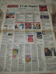 SABAH MELODİ GAZETESİ VE SABAH TELERAMA GAZETESİ KADINLARA ÖZEL - 16 Aralık 1996 -Karikatürler-Walt Disney/Boncuk-Mort Walker-Dick Browne/Bizim Aile-Tom Armstrong/Marvin-Graham Allen-John Dodd/Kral Kedi-Süleyman Turan/Dön Artık-Astroloji-Bülent Kısa-Klinik-Meltem Pusat-Telerama Programı-Sabah Filmleri-Öğlen Filmleri-Akşam Filmleri-Erdoğan Sevgin-Nazan moroğlu-türban-edebiyat-başörtü-özlem akalan-esra öz-beyazıt-nişantaşı-şerif ercan-Kara gözlüm-sevgilime özgür-liboş hakkı-hastane-Yonca evcimik-sinan benginer-aysel erman-selman sonat-cenk torun-çiçek dilligil-sonay aydın-selahattin taşdöğen-zeynep kaçar-çılgın bediş-Fatma girik-metin akpınar-zeki alasya-billur ikili-şehnaz tango-riziko-mehmet Ali birand-32 gün-bedia-kemal kampüs'e çizgi Bedia akartürk-salih kırmızı-ver elini kayınço-şahin gök-osman camcı-cengiz sezici-pehlivan-zeki ökten-tarık akan-meral orhonsoy-tetikçi-devlet kuşu-memduh'un-kemal sunal-serpil çakmaklı-hayat ağacı-mutlu yüz ailesi-kaçak yolcu