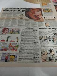 SABAH MELODİ GAZETESİ VE SABAH TELERAMA GAZETESİ KADINLARA ÖZEL - 3 Aralık 1996 -Karikatürler-Walt Disney/Boncuk-Mort Walker-Dick Browne/Bizim Aile-Tom Armstrong/Marvin-Graham Allen-John Dodd/Kral Kedi-Süleyman Turan/Dön Artık-Astroloji-Bülent Kısa-Klinik-Meltem Pusat-Telerama Programı-Sabah Filmleri-Öğlen Filmleri-Akşam Filmleri-Erdoğan Sevgin-sumru yavrucuk-tijen par-şefika kutluer-cemal reşit rey-esra öz-şişman kadın-yalnız kadın-arif turan-gülaylar altın-nihal mete-avukat Demet ışık-ayşenur yazıcı-Aydan burhan-hülya avşar-nurseliydi-aynalar-hayat ağacı-yalan rüzgarı-cemile-vahşi koşuk-yılmaz zafer-gülistan sayın-sadri alışık-göksel ortay-müslüm Gürses-Serpil Çakmaklı-harika avcı-bedri Baykam-ayşe özgün-