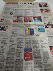 SABAH MELODİ GAZETESİ VE SABAH TELERAMA GAZETESİ KADINLARA ÖZEL - 3 Aralık 1996 -Karikatürler-Walt Disney/Boncuk-Mort Walker-Dick Browne/Bizim Aile-Tom Armstrong/Marvin-Graham Allen-John Dodd/Kral Kedi-Süleyman Turan/Dön Artık-Astroloji-Bülent Kısa-Klinik-Meltem Pusat-Telerama Programı-Sabah Filmleri-Öğlen Filmleri-Akşam Filmleri-Erdoğan Sevgin-sumru yavrucuk-tijen par-şefika kutluer-cemal reşit rey-esra öz-şişman kadın-yalnız kadın-arif turan-gülaylar altın-nihal mete-avukat Demet ışık-ayşenur yazıcı-Aydan burhan-hülya avşar-nurseliydi-aynalar-hayat ağacı-yalan rüzgarı-cemile-vahşi koşuk-yılmaz zafer-gülistan sayın-sadri alışık-göksel ortay-müslüm Gürses-Serpil Çakmaklı-harika avcı-bedri Baykam-ayşe özgün-