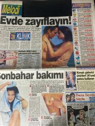 SABAH MELODİ GAZETESİ VE SABAH TELERAMA GAZETESİ KADINLARA ÖZEL - 21 Eylül 1994 -Karikatürler-Walt Disney/Boncuk-Mort Walker-Dick Browne/Bizim Aile-Tom Armstrong/Marvin-Graham Allen-John Dodd/Kral Kedi-Süleyman Turan/Dön Artık-Astroloji-Bülent Kısa-Klinik-Meltem Pusat-Telerama Programı-Sabah Filmleri-Öğlen Filmleri-Akşam Filmleri-Erdoğan Sevgin-Ali Öztük-Kontrakt Lens-Kadınlar Matinesi-Selma Türel-Aslı Hünel-Faruk Tınaz Konseri-Müzik Show-Özlem Esra Güven-Arzu Ece-Kahraman Afyonoğlu-Nesrin Balkıs-Billur Kalkavan-Yeşim Salkım-Alo Amiga-Emrah-Sıcağı Sıcağına-1 Damada 4 Gelin-Erkan Can-Nazmi Kal-Nihal Aykaç-Yücel Özden-Mahallenin Muhtarları-Adil Emecan-Zeliha Berksoy-Süeda Çil-Çıplak-Sumru Yavrucuk-İmparator-Kadir İnanır-Seda Sayan-Robert Mitchum-Aşk Ateşi-Jack Nicholson-Antonie Arcos-Alain Delon-Karınca Katarı-Ceylan-Acı Kader