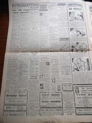 Cumhuriyet Gazetesi - 20 Nisan 1954 - El Şakası Yok Yazan Nadir Nadi Köşe Yazısı - Adnan Menderes Dün Erzurum'da İlköğretim Seçim Konuşmasını Yaptı - İsmet İnönü Dün İskenderun Ve Antakya'da Konuşma Yaptı - İspanya Dün Genç Takımlar Dünya Şampiyonluğunu Kazandı - Miting Bozma Yarışı - Tarabyadaki Konak Oteli Tamamen Yandı -  Demokrat Parti Dün Silivri'de Bir Miting Yaptı - 1954 Cannes Sinema Festivali Yazan Aydemir Balkan Yazı Dizisi - İnce Memed Yazan Yaşar Kemal Yazı Dizisi - Laikliği Korumanın Çareleri Yazan Doktor Nurullah Kunter - Resim Ve Sanat Galerisi Dün Törenle Açıldı - Kıbrıs'ta Papazların Faaliyeti Artıyor - Avrupa Birliği Planı - Burhan Felek Köşe Yazısı - İstanbul Ankara Radyosu Programı - Büyük Adli Hatalar Bir Rezalet Çeviren Mazhar Kunt Yazı Dizisi - Yurtta Seçim Mücadelesi İntibaları - CHP'nin Seçim Afişleri Yırtılıyormuş - Adnan Menderes'in Yapacağı Radyo Konuşmaları - Sarayların Aşk İlahesi Desiree Yazan Annemarie Selinko Yazı Dizisi - Lale Oraloğlu