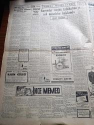 Cumhuriyet Gazetesi - 28 Nisan 1954 - Bir Az Sabır Yazan Nadir Nadi Köşe Yazısı - Bugün Seçim Propaganda Faaliyetinin Son Günü - Celal Bayar Seçmeni Karma Listeden Tahzir Ediyor - Seçimle Sonra Ne Olacak Doğan Nadi Yazıyor - Hindiçini Harbi Ve Birleşik Amerika - Cenevre'de Kore Barışı Görüşülüyor - Et Tanzim Satışları Bu Sabah Başlıyor - Irak Türk Pakistan Paktına Yaklaşıyor - Sovyetler Birliği Başbakanı Malenkov Gizli Polis Şefini Değiştirdi - Yugoslavya'da Kalan Türk Malları - İsmet İnönü'nün Dün Geceki Radyo Konuşmaları - 1954 Cannes Sinema Festivali Yazan Aydemir Balkan Yazı Dizisi - İnce Memed Yazan Yaşar Kemal Yazı Dizisi - Kremlin'in Ajanları Yeniden Faaliyette - Amerika'dan Yolcu Uçakları Alacağız - 1953 1954 Yunus Nadi Mükafatı En Güzel Hikaye Çiftlikte Bir Gün Yazan Mazhar İlhan - Büyük Adli Hatalar Koca Katili Çeviren Mazhar Kunt Yazı Dizisi - Yurtta Seçim Mücadelesi İntibaları - Seçimlerinde Arifesinde Adapazarı Ve İzmit - Muş'ta Şeyh Bolluğu Yaşar Kemal Yazıyor - Behçet Uz