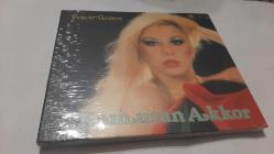 KAMURAN AKKOR BOŞVER ÜZÜLME  CD   JELATİNLİ