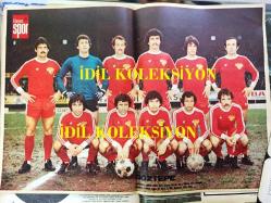 HAYAT SPOR DERGİSİ - 27 NİSAN 1977 - SAYI: 17 - BEŞİKTAŞ'IN 1977 TAM KADROSU POSTERİ, BÜYÜK BOY, 68 x 50 cm EBADINDA - GÖZTEPESPOR 1977 TAKIM KADROSU POSTERİ - KIRKLARELİSPOR 1977 TAKIM KADROSU POSTERİ - VEYSEL SERÇE - MARATONDAKİ GURURUMUZ VELİ BALLI - HALÜK SAN - FENERBAHÇE'Lİ ALPASLAN - HALİT KIVANÇ - RENSENBRICK - TARIK ÇALDIRAN - NEJAT KASAPOĞLU - HATAYSPOR - EROL ÖZGÜÇ - MUSTAFA GÖKER - FAİK BAKOĞLU - AYHAN TEMİZSOY - KEMAL KILIÇ - REŞİT KAYNAK - ZEKERİYA ALP - MEHMET AKPINAR - METE BOZKURT - HAYRİ KOL - TARIK ÇALDIRAN - HAKAN ORTAGÜN - CEM ATABEYOĞLU - SALİH SEZER - CEYLAN BEDRİ (GÜRSOY) - ATİLLA ATASOY - NACİ YALINKILIÇ - LİSELERARASI VOLEYBOL ŞAMPİYONASI 1977 - DEMAL DENİZ TRT SPOR MÜDÜR - AYDIN KÖKER - CEM ATABEYOĞLU - ARKA KAPAK VELİ BALLI - POSTERLİ TAM TAKIM 32 SAYFA SPOR DERGİSİ