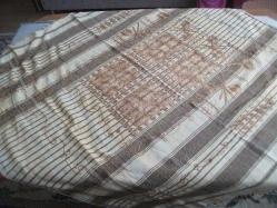 ESKİ - FİSKOS MASANIZA ÖRTÜ YAPARAK KULLANABİLECEĞİNİZ İPEKLİ ÜSTLÜK - 95X99 CM
