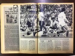 HAYAT SPOR DERGİSİ - 26 HAZİRAN 1974 - SAYI: 17 - BURSASPOR 1974 TAKIM KADROSU POSTERİ - FRANZ BECKENBAUER POSTERİ - ADANADEMİRSPOR 1974 TAKIM KADROSU POSTERİ - 1974 DÜNYA KUPASI'NIN YILDIZI JOHAN CRUYFF - BÜTÜN YÖNLERİ İLE 1974 DÜNYA KUPASI - ALETTİN METİN - GÜNGÖR SAYARI - BALKAN BOKS BİRİNCİLİĞİ - 1974 CUMHURBAŞLANLIĞI BİSİKLET TURU - ADANASPOR'LU FATİH TERİM ''BEŞİKTAŞ'TAN BAŞKA BİR TAKIMDA OYNAMAYACAĞIM'' - ZAGAŞO - TARIK ÖZERENGİN - SABRİ HOCA - TARIK YAMAÇ - CEM ATABEYOĞLU - ÖMER KARADAĞ - ERDOĞAN GÜRHAN - DR. ERTUĞRUL AKINCI - CEMAL GÜRSEL KUPASI - ARKA KAPAK:  ADANADEMİRSPOR POSTERİ - POSTERLİ 32 SAYFA TAM TAKIM SPOR DERGİSİ