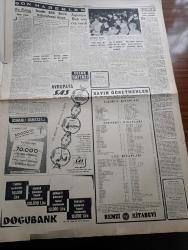 Cumhuriyet Gazetesi - 24 Mayıs 1958 - Ata'ya Saygı Yazan Nadir Nadi Köşe Yazısı - Büyük Millet Meclisinin Dünkü Celsesi Hadiseli Geçti - Hükümet Yeni İktisadi Kararlar Arifesinde - Denizli'de Altın Madeni Mi Bulundu - Atatürk'e Atfedilen Sözler - Fransız Başbakanı De Gaulle İle Görüşecek - Diyarbakır'da 5 Nurcu Daha Tevkif Edildi - Tuzak Yazan Guy De Cars Yazı Dizisi - Türk Ve İngiliz Üniversiteleri Yazan Cahit Tanyol Köşe Yazısı - İstanbul Fethinin 505. Yıldönümü - Profesör Nimbüs'ün Maceraları Çizgi Roman - Sovyetler Baltık Denizini Tarafsızlaştırmaya Çalışıyor - Golfçülerin Balosu - Karaköy Tüneli İçin Kayış İngiltere'den 30 Mayıs'ta Getiriliyor - Mağlup Devler Yazan Cemalettin Saraçoğlu Yazı Dizisi - Fil Hamdi Yazan Aziz Nesin Çıktı - İstanbul Ankara Radyosu Programı - Federasyon Kupasında Çetin Bir Hafta - Beşiktaş Beykoz Maçı - İstanbulspor Demirspor Maçı - Türkiye İsveç Grekoromen Maçı Bugün - Karagümrük İlk Transferini Dün İzmir'den Yaptı - Fenerbahçe Güreş Şubesinden Gazanfer