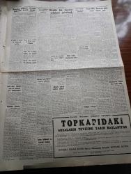 Cumhuriyet Gazetesi - 24 Mayıs 1958 - Ata'ya Saygı Yazan Nadir Nadi Köşe Yazısı - Büyük Millet Meclisinin Dünkü Celsesi Hadiseli Geçti - Hükümet Yeni İktisadi Kararlar Arifesinde - Denizli'de Altın Madeni Mi Bulundu - Atatürk'e Atfedilen Sözler - Fransız Başbakanı De Gaulle İle Görüşecek - Diyarbakır'da 5 Nurcu Daha Tevkif Edildi - Tuzak Yazan Guy De Cars Yazı Dizisi - Türk Ve İngiliz Üniversiteleri Yazan Cahit Tanyol Köşe Yazısı - İstanbul Fethinin 505. Yıldönümü - Profesör Nimbüs'ün Maceraları Çizgi Roman - Sovyetler Baltık Denizini Tarafsızlaştırmaya Çalışıyor - Golfçülerin Balosu - Karaköy Tüneli İçin Kayış İngiltere'den 30 Mayıs'ta Getiriliyor - Mağlup Devler Yazan Cemalettin Saraçoğlu Yazı Dizisi - Fil Hamdi Yazan Aziz Nesin Çıktı - İstanbul Ankara Radyosu Programı - Federasyon Kupasında Çetin Bir Hafta - Beşiktaş Beykoz Maçı - İstanbulspor Demirspor Maçı - Türkiye İsveç Grekoromen Maçı Bugün - Karagümrük İlk Transferini Dün İzmir'den Yaptı - Fenerbahçe Güreş Şubesinden Gazanfer