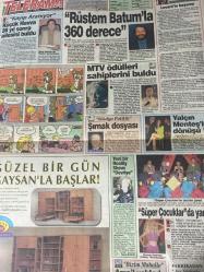 SABAH MELODİ GAZETESİ VE SABAH TELERAMA GAZETESİ KADINLARA ÖZEL - 23 Ekim 1994 -Karikatürler-Walt Disney/Boncuk-Mort Walker-Dick Browne/Bizim Aile-Tom Armstrong/Marvin-Graham Allen-John Dodd/Kral Kedi-Süleyman Turan/Dön Artık-Astroloji-Bülent Kısa-Klinik-Meltem Pusat-Telerama Programı-Sabah Filmleri-Öğlen Filmleri-Akşam Filmleri-Erdoğan Sevgin-Ali Öztük-Silver Soba-İbrahim Tatlıses-Zülfü Livaneli-Kadınlar Matinesi-Bizimkiler-Rüstem Batum’la 360 derece-Çiller Onur-Ümit Besen-Hülya Erçel-Kenan Onuk-Spor Pazarı-Can Bartu-Kayıp Aranıyor-Küçük Havva 38 yıl sonra ailesini buldu-MTV ödülleri-Michael Jackson-Madonna-Mesut Yılmaz-Ardan Zentürk-Eyüp Aşık-Yalçın Menteş-Hamdi Alkan-Esin Karakaya-Volkan Saraçoğlu-Binnaz Onel-Mutlu Polat-Devriye-Kudret Sabancı-İlkay Çağlayan-Süper Çocuklar-sevcan Sarımola-Metin Özülkü-Buket Dereoğlu-Nurdan Torun-Mustafa Sandal-Özkan Uğur-Volkan Severcan-Bizim Mahalle-Gendekor Ahşap-Mehmet Ali Erbil-a la Luna-İlyas Salman-Robert De Niro-Jodie Foster-Jessica Tandy