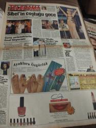 SABAH MELODİ GAZETESİ VE SABAH TELERAMA GAZETESİ KADINLARA ÖZEL - 17 Ağustos 1996 -Karikatürler-Walt Disney/Boncuk-Mort Walker-Dick Browne/Bizim Aile-Tom Armstrong/Marvin-Graham Allen-John Dodd/Kral Kedi-Süleyman Turan/Dön Artık-Astroloji-Bülent Kısa-Klinik-Meltem Pusat-Telerama Programı-Sabah Filmleri-Öğlen Filmleri-Akşam Filmleri-Erdoğan Sevgin- röntgenci-elbise-karakolda ayna var-aziza mustafa-cumartesi-mutlu günler-cansel öz zengin-korcan karar-sibel can-buket dereoğlu-ziya kükürt-ali öztürk-muazzez ersoy-piyango bileti-sadri alışık-feri cansel-mehmet aslan-münir özkul-ayşen gruda saç örgü deney-hazreti davut-hemen sayın-engin çağlar-hasret-zeki ökten-falım-kır çiçeği-türk sineması-saklambaç saç çizgi haberler-erol Evgin show-gece haberleri-kül yutmaz-haftanın yıldızı-gökkuşağı-huzura doğru-örümcek adam-panayır-çalınmış gerdanlık